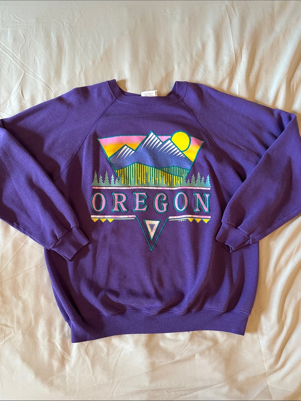 Vintage Oregon Puff Paint Graphic Crewneck Sweater - Purple